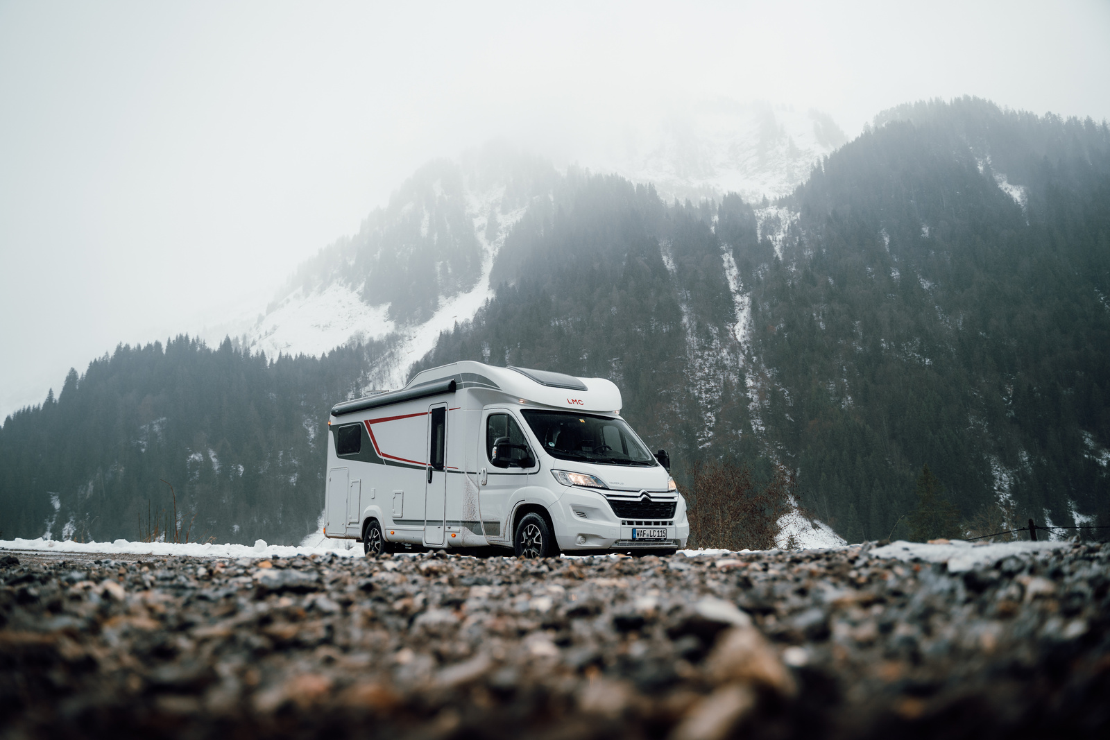 Frankreich - La Baume (6)_Screen (96 dpi) motorhome-bij-berg